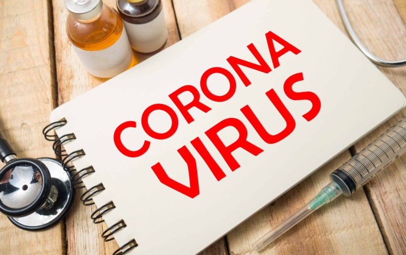 Anteckningsbok med texten Corona Virus